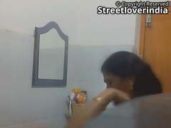 Sneak Peek video of Mature Milf Aunty Mili changing saree